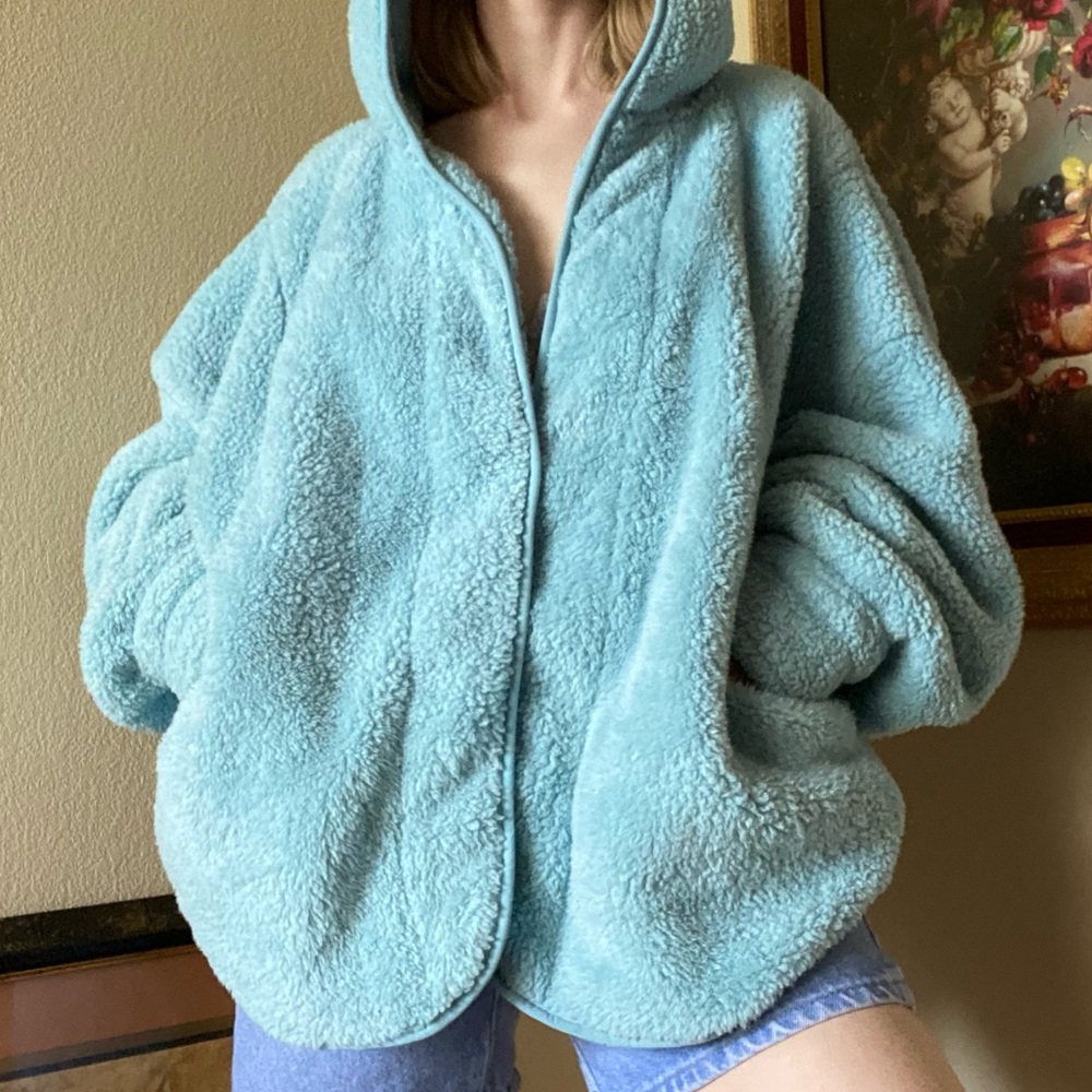 Oversized fuzzy coat/jacket